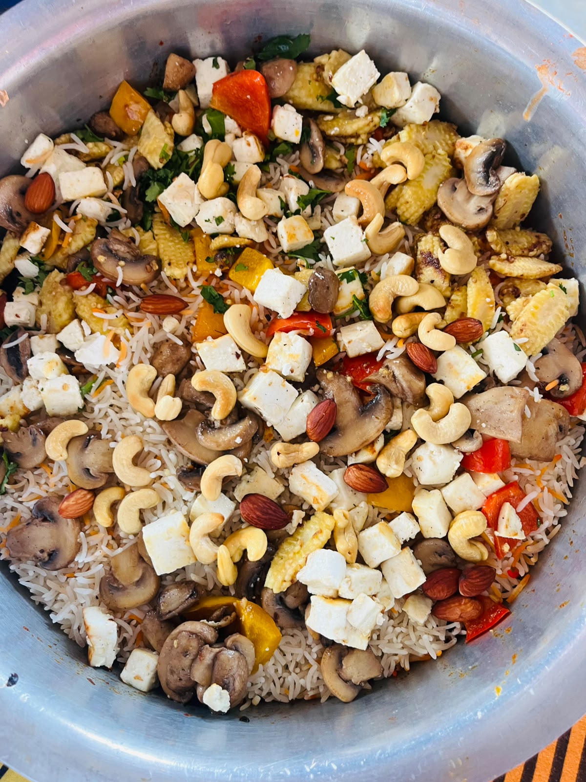 Veg pulao with paneer, mushrooms and cashews
